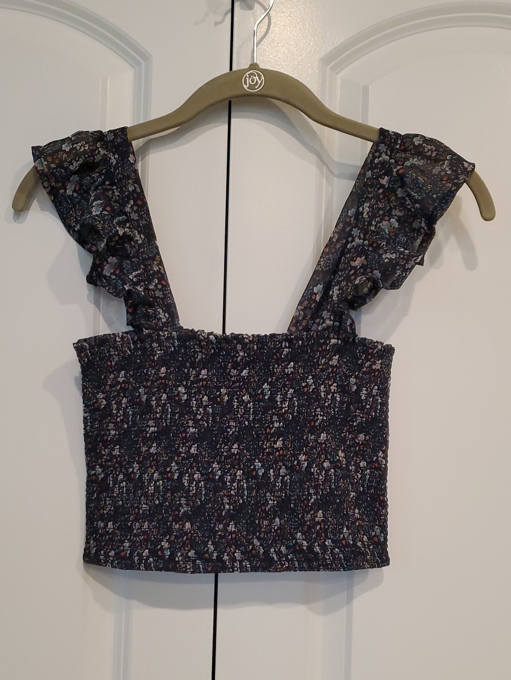 Smocked Floral Ruffle-Strap Crop Top - Black